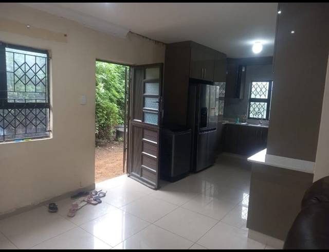 3 BEDROOM HOUSE FOR SALE IN NTUZUMA C
